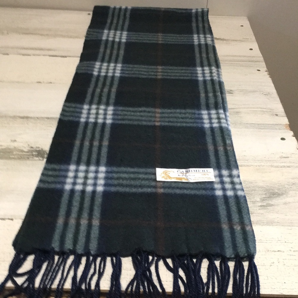 Royal Rossi blue grey white burgundy plaid 10”x62” cashmere scarf with fringe